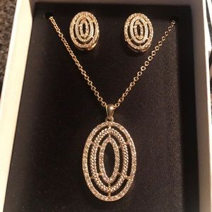 NIB 3 pc jewelry set